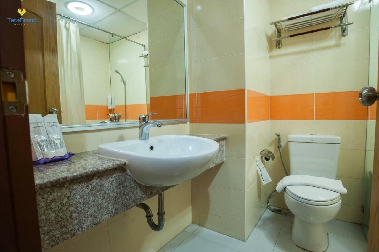 Taragrand Donmuang Airport Hotel Ban Rangsit Exterior foto
