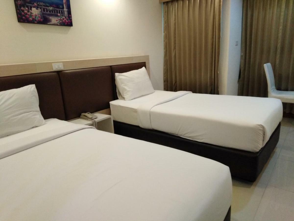 Taragrand Donmuang Airport Hotel Ban Rangsit Exterior foto