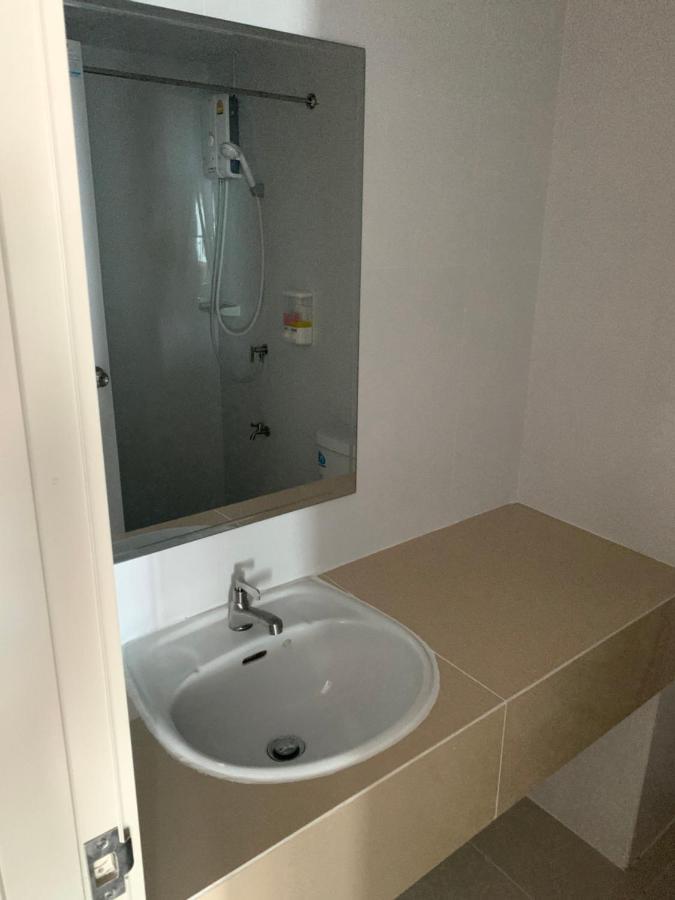 Taragrand Donmuang Airport Hotel Ban Rangsit Exterior foto
